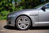 2012 Jaguar XJ Premium Luxury V8 - 35